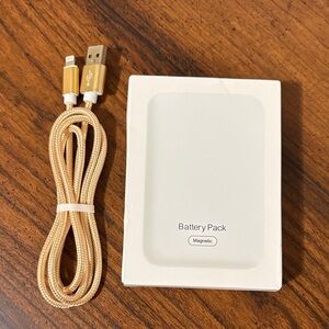 Magnetic Wireless Power Bank 10,000mAh Lightning to USB A